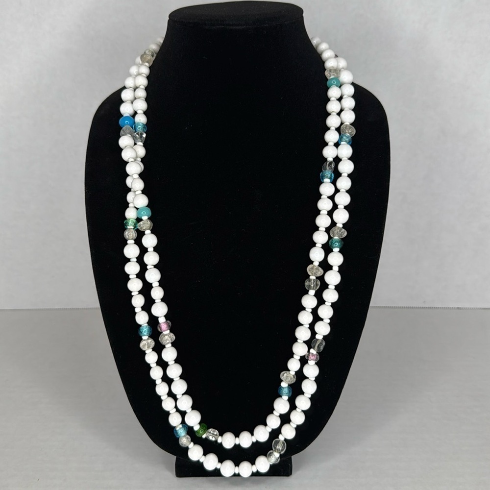 Vintage 1960s White Uranium Glass Beaded Necklace with Multicolor Lot A22